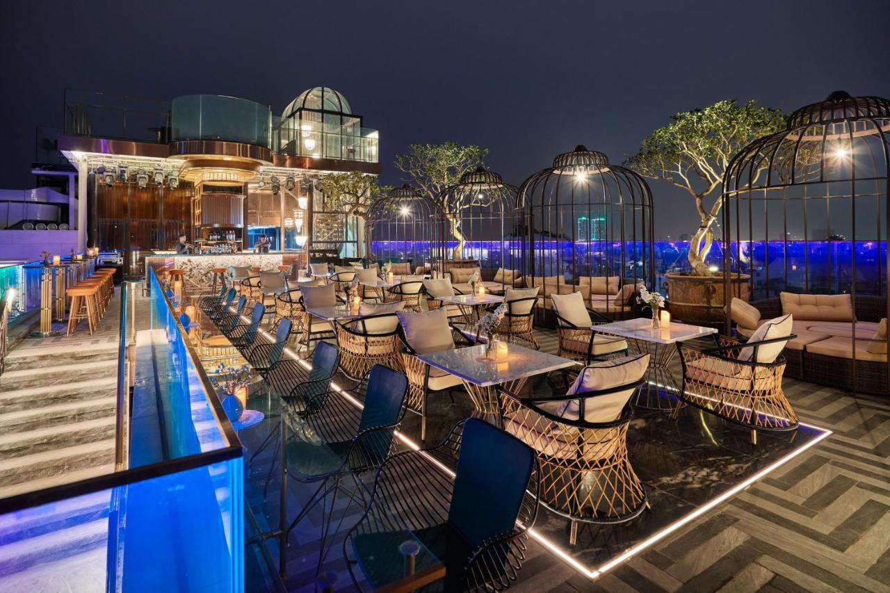 Peridot Grand Luxury Boutique Hotel Hanoi Exteriör bild The 137 Pillars Hotel, Phuket