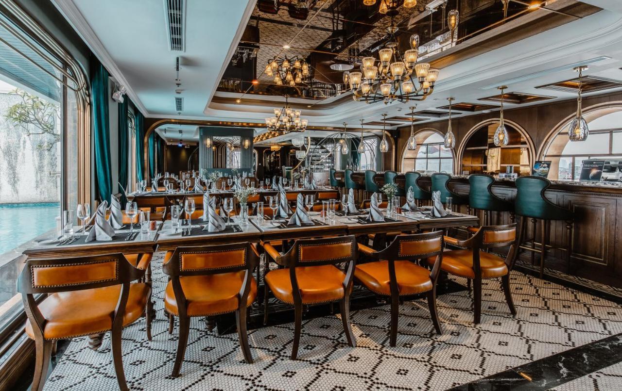Peridot Grand Luxury Boutique Hotel Hanoi Exteriör bild The restaurant